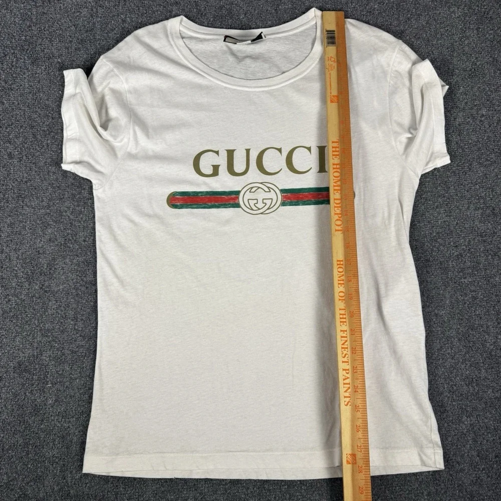 Authentic GUCCI Men's Oversized Washed T-Shirt White Vintage Logo Size Small S